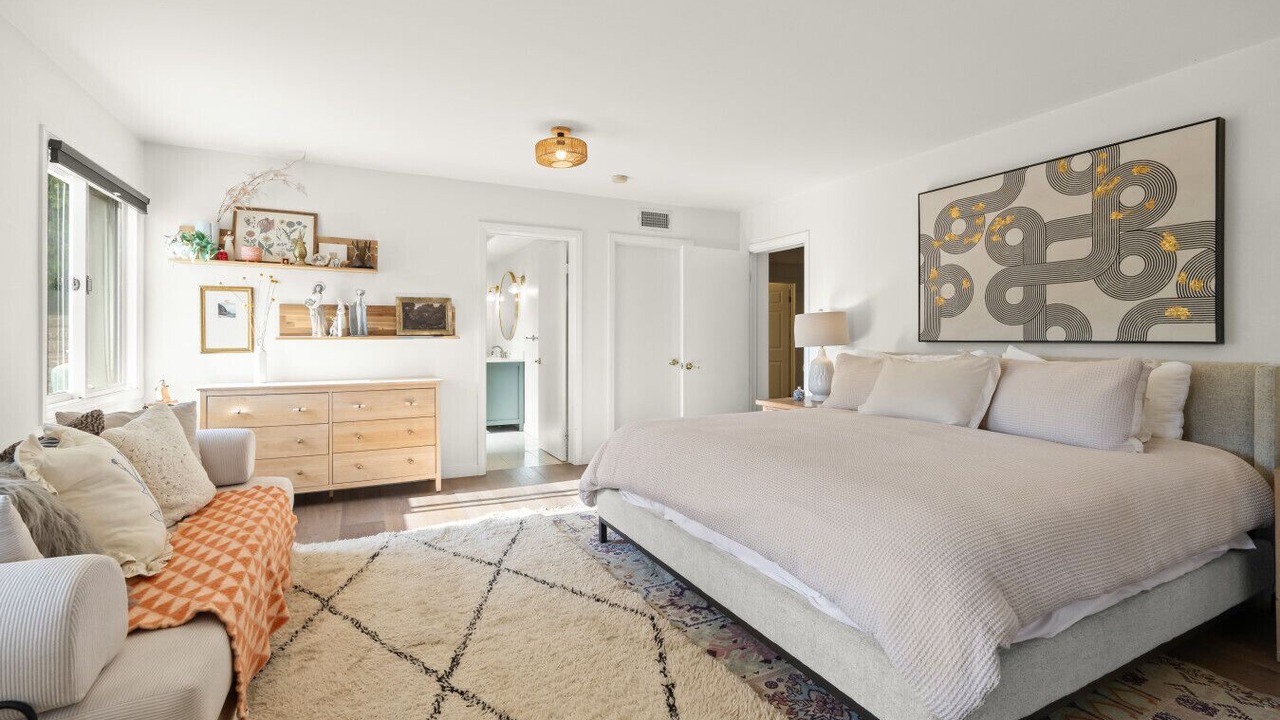 Photo of Bedroom in Mira Monte
