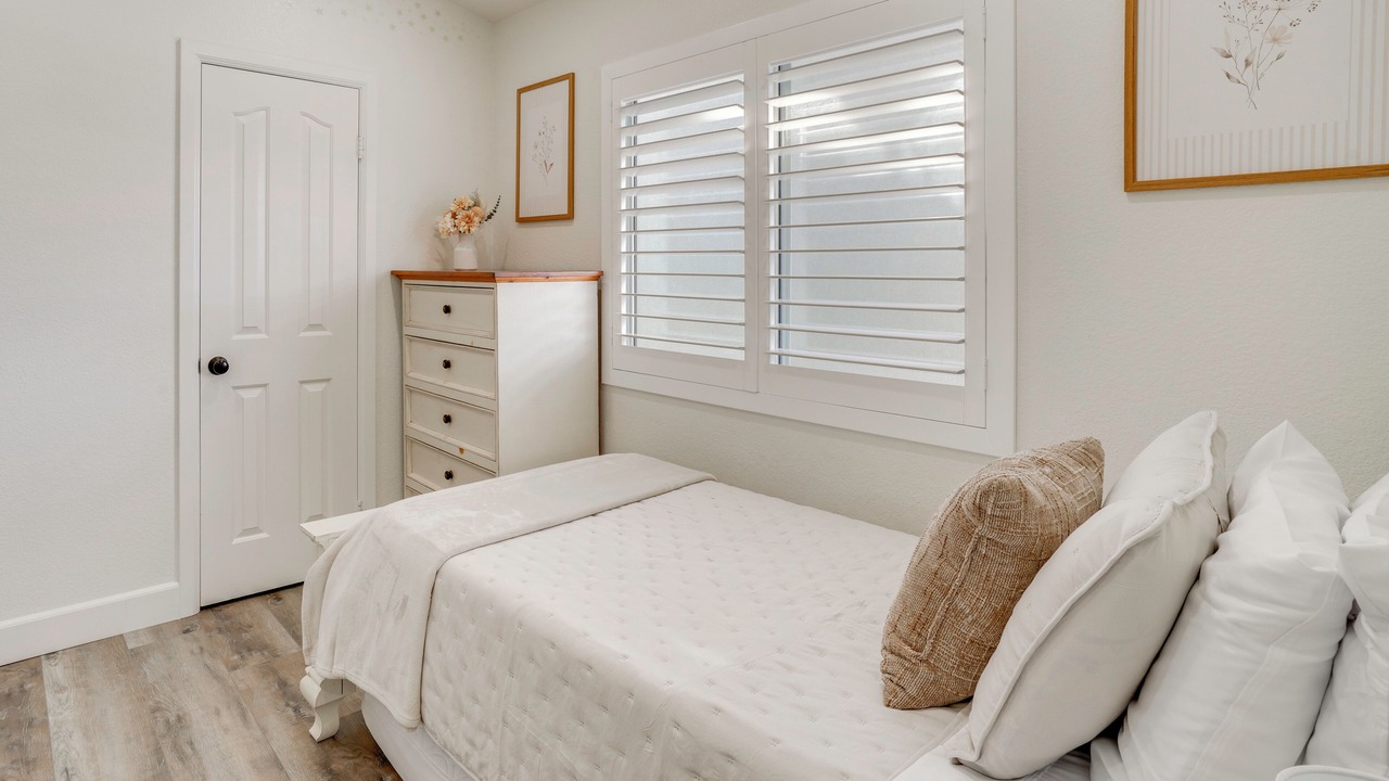 Photo of Bedroom in Corona