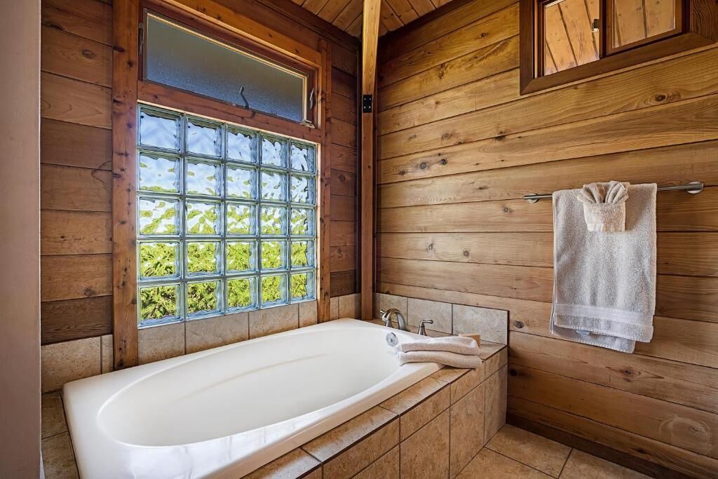 Photo of Bathroom in Waikoloa