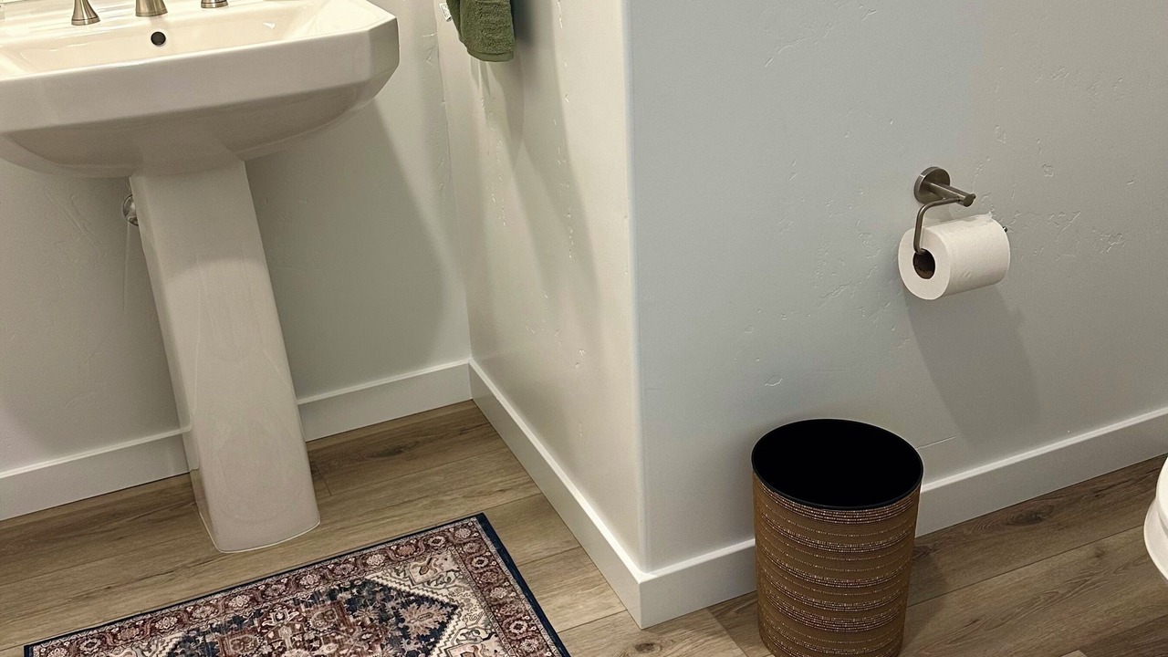 Photo of Bathroom in Lompoc