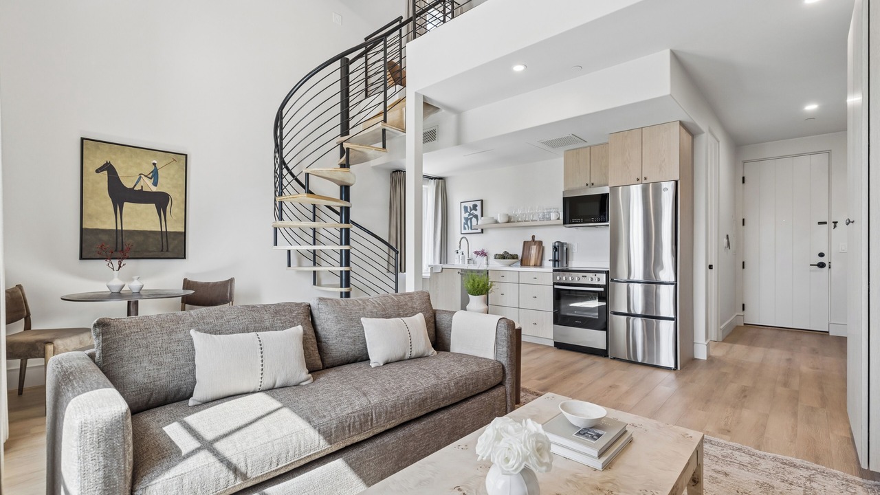 Photo of Livingroom in Oak Park