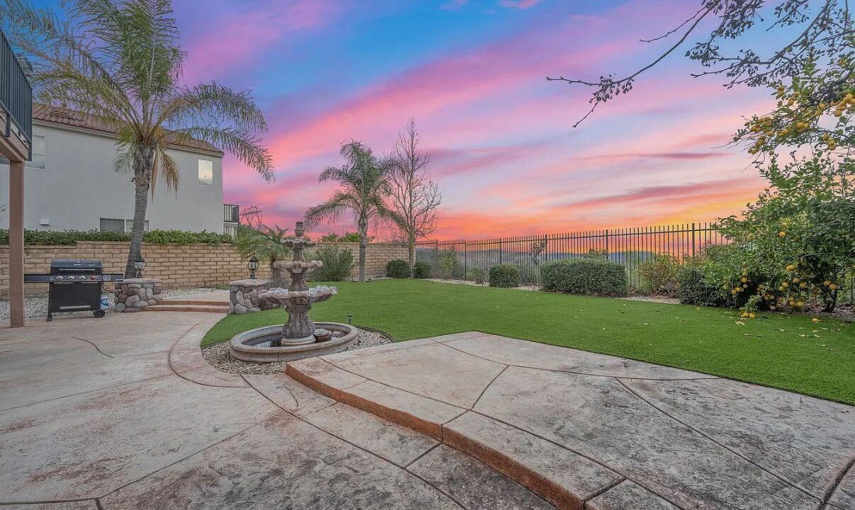 Photo of Patio Balcony in Castaic