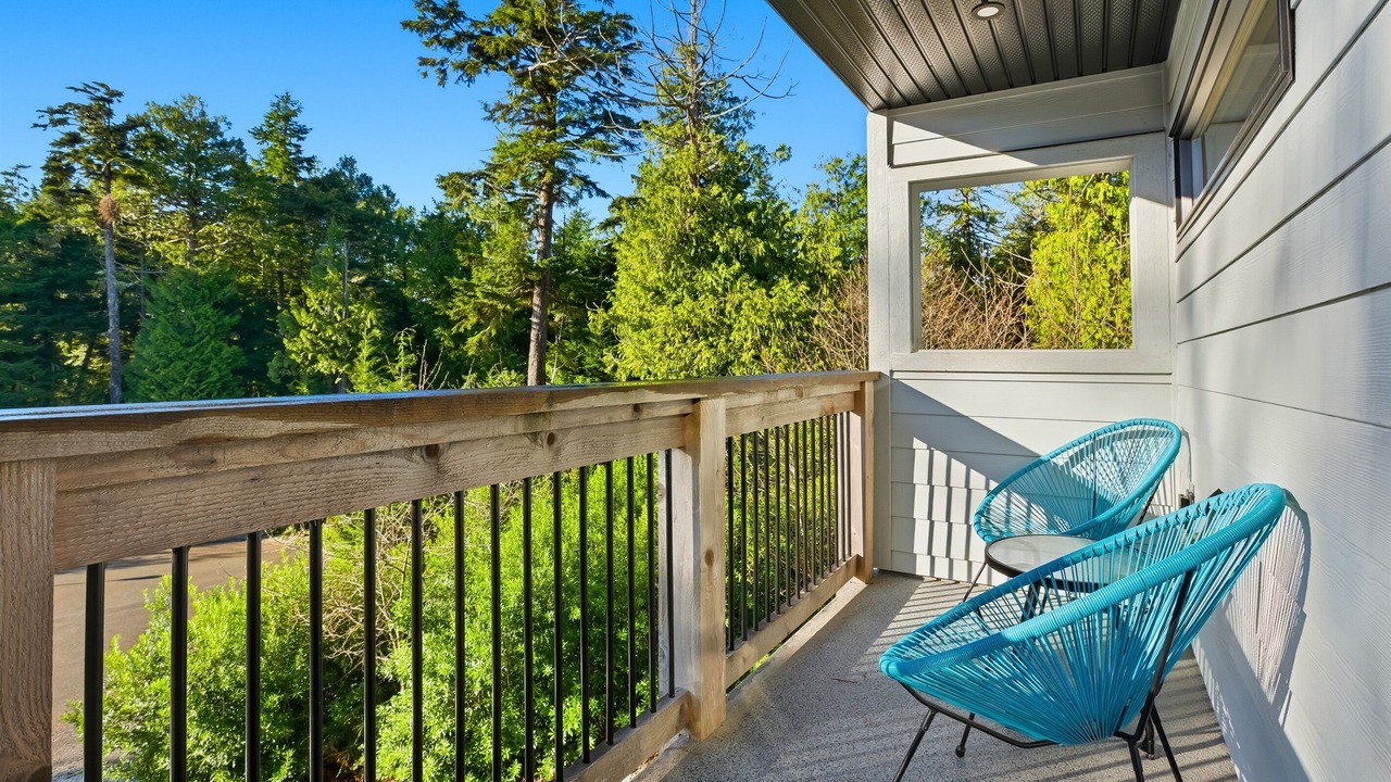 Photo of Others in Ucluelet