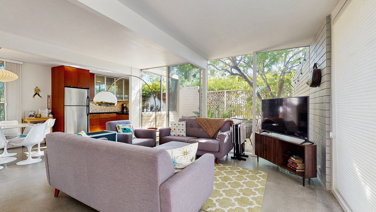 Photo of Livingroom in Palm Springs