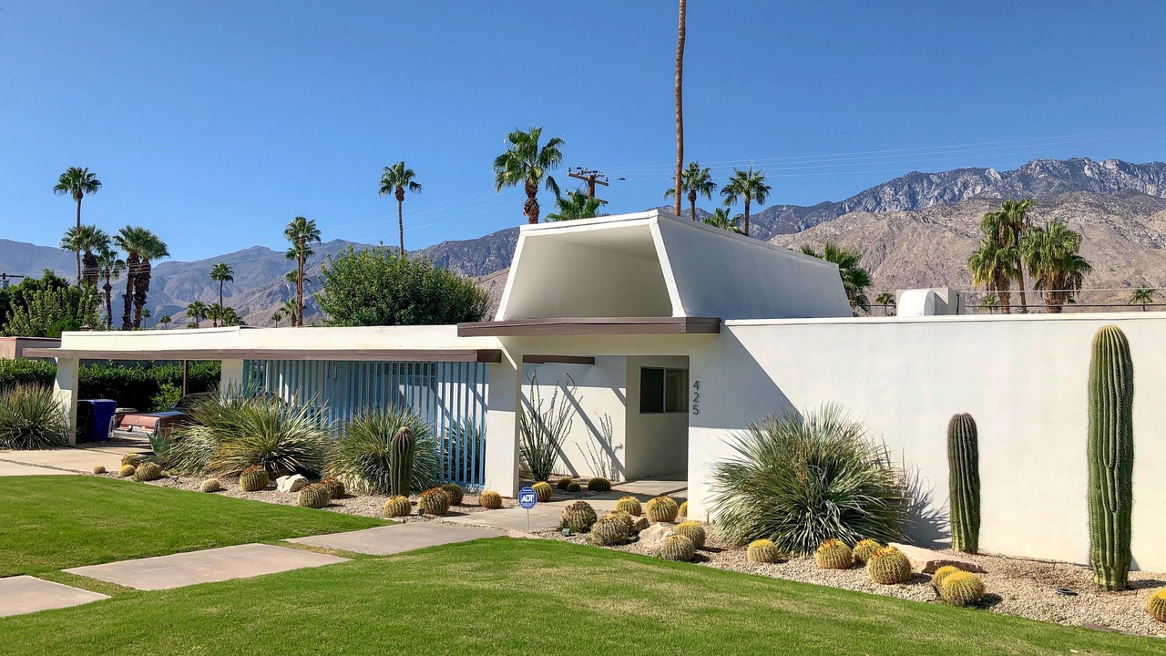 Photo of Outdoor in Sunmor