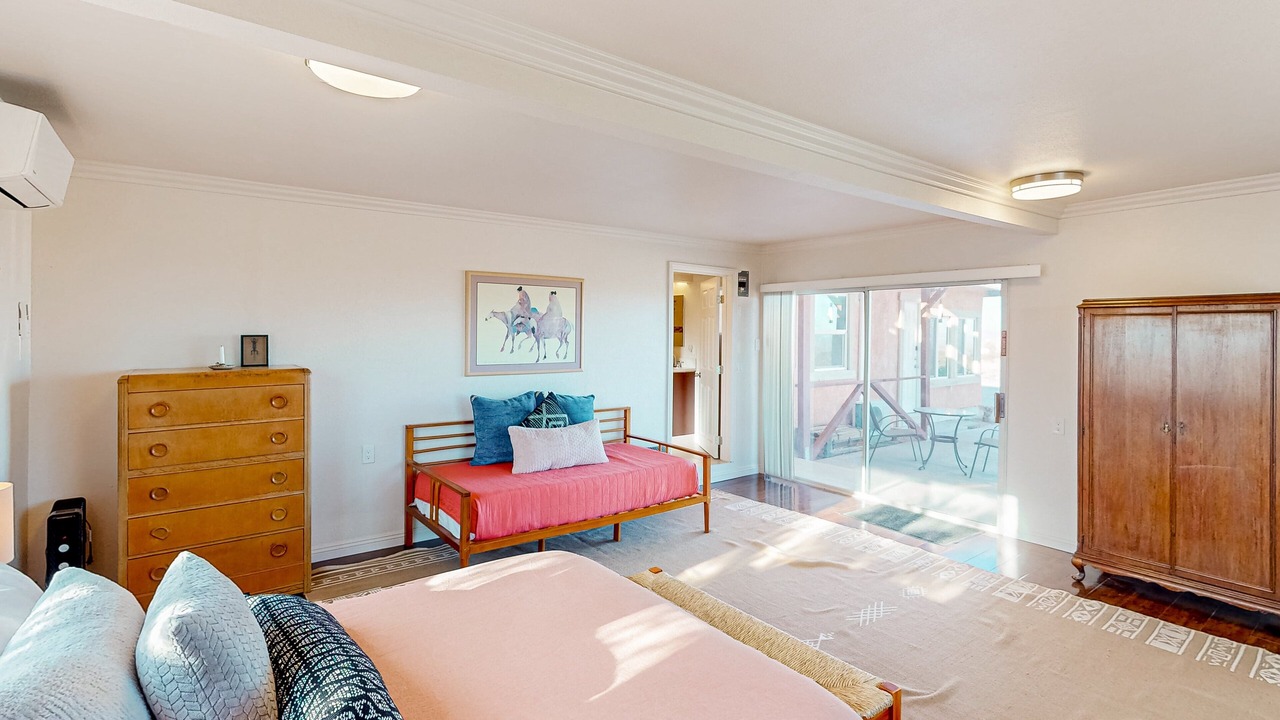 Photo of Bedroom in Twentynine Palms