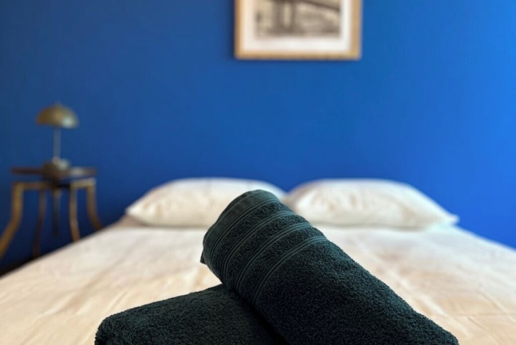 Photo of Bedroom in Oeiras