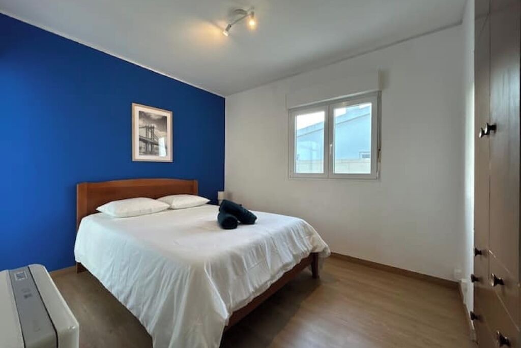 Photo of Bedroom in Oeiras