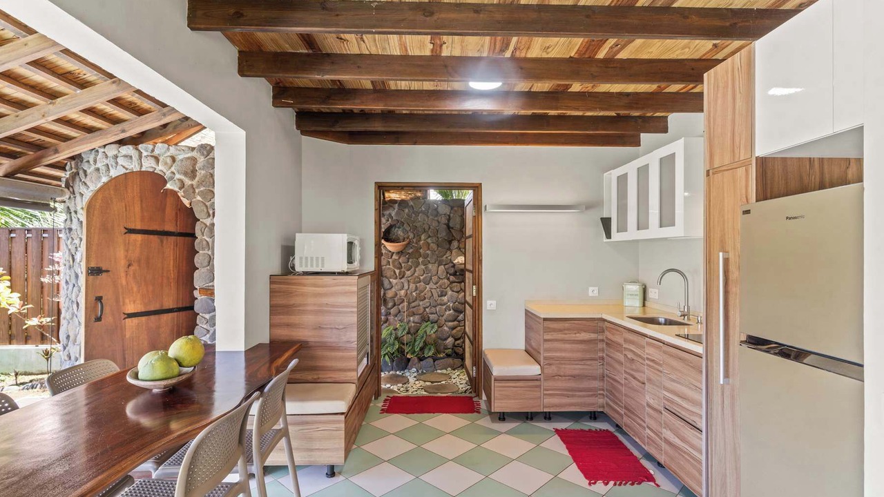 Photo of Kitchen in Afaahiti