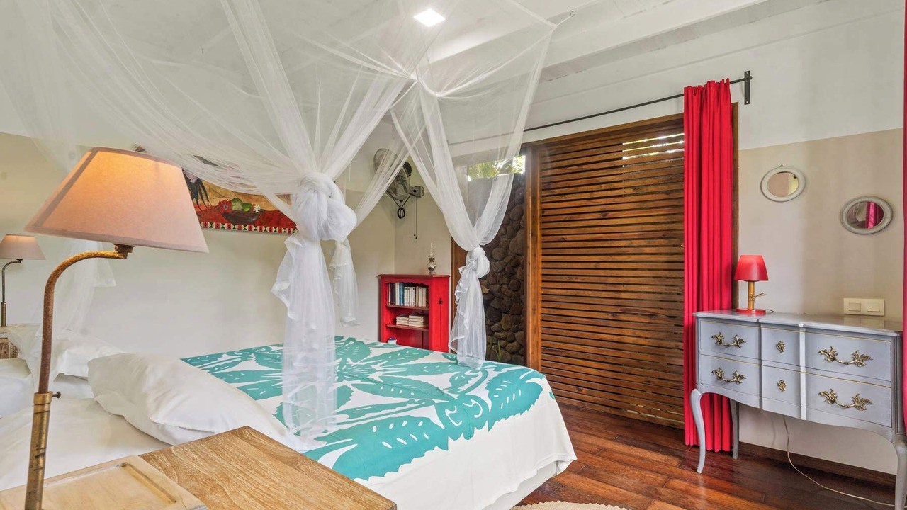 Photo of Bedroom in Afaahiti