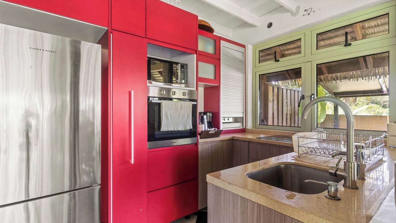 Photo of Kitchen in Afaahiti
