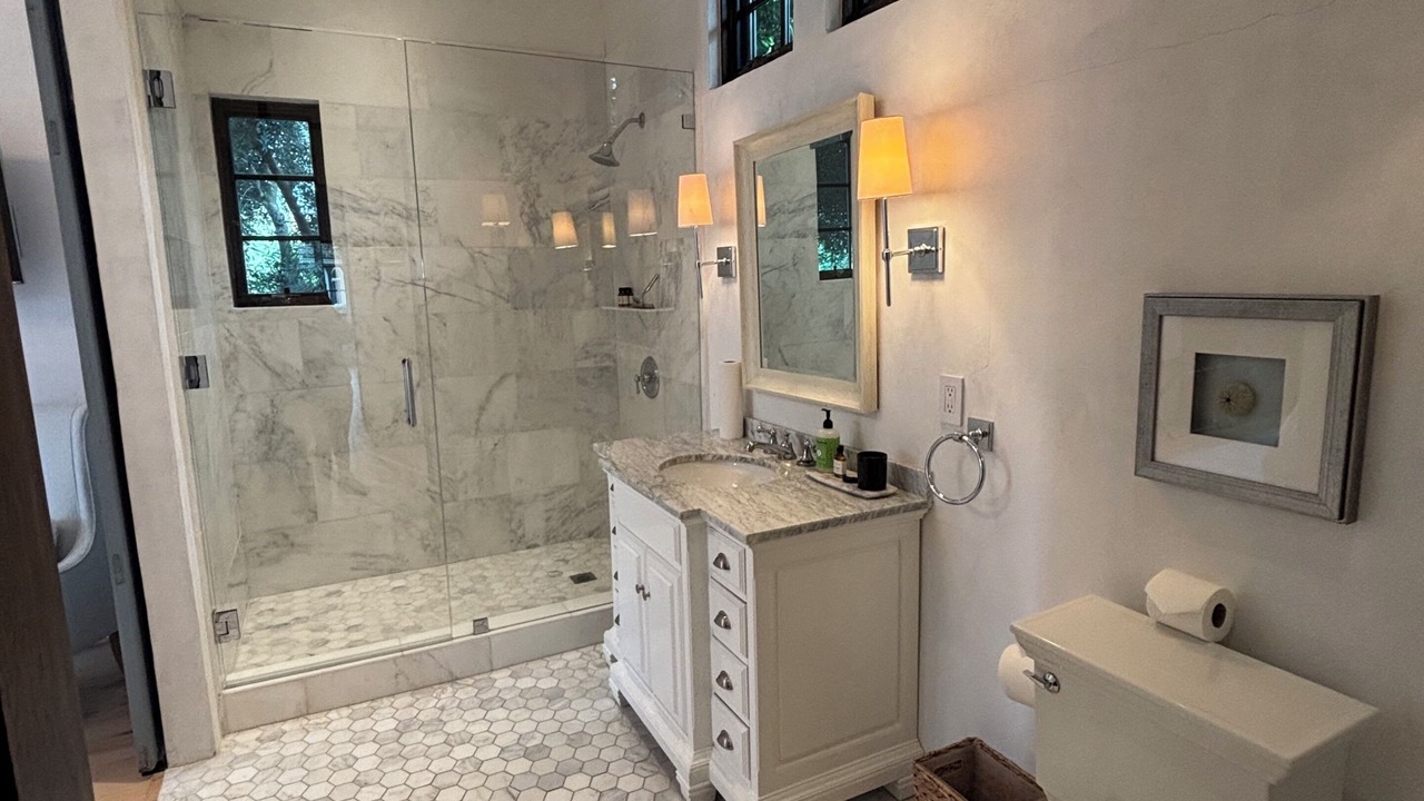 Photo of Bathroom in Somis