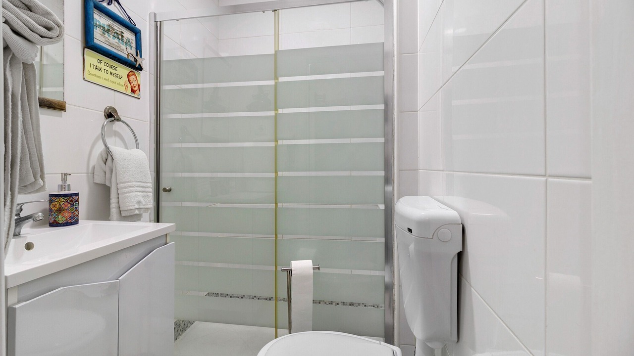 Photo of Bathroom in Gloria