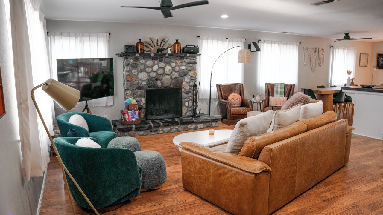 Photo of Livingroom in Three Rivers