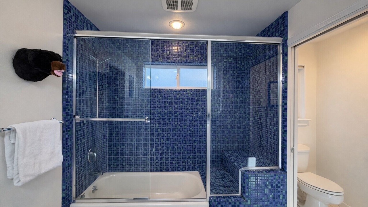 Photo of Bathroom in Skyland