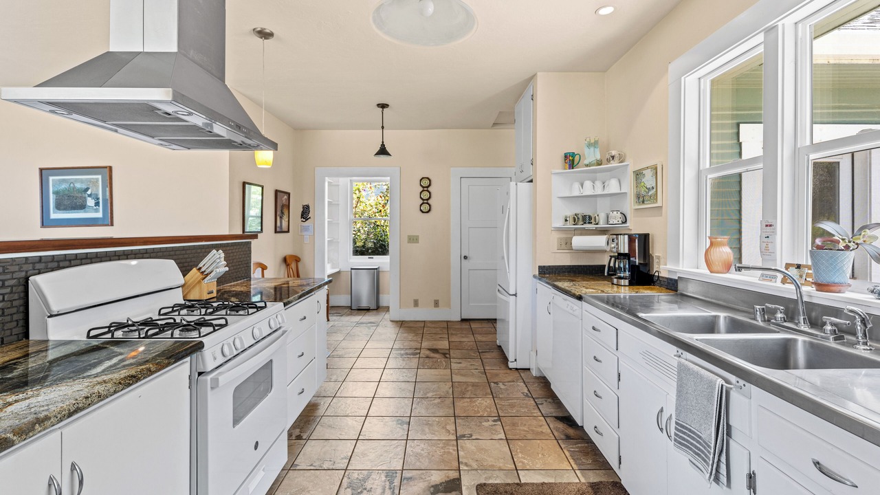 Photo of Kitchen in Albion