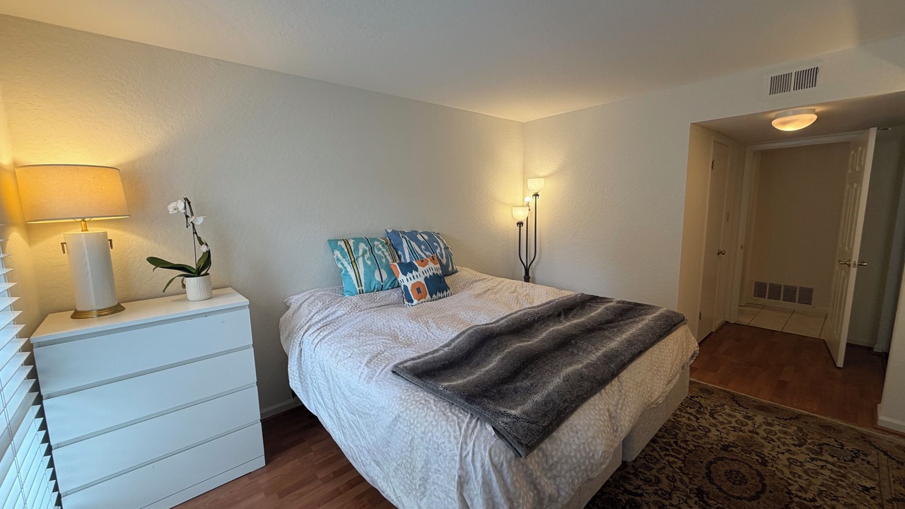 Photo of Bedroom in Sharon Heights