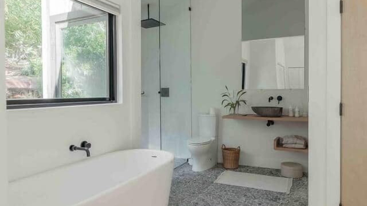 Photo of Bathroom in Auburn