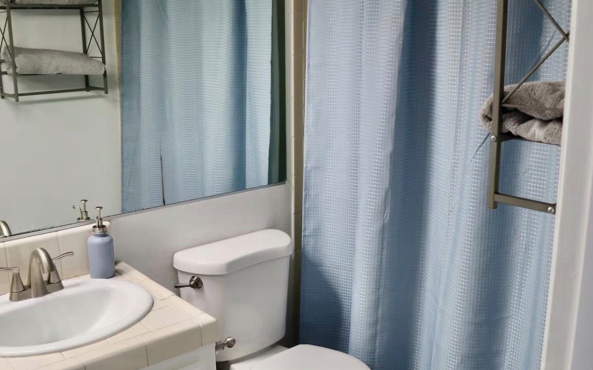 Photo of Bathroom in Pumpkin Center