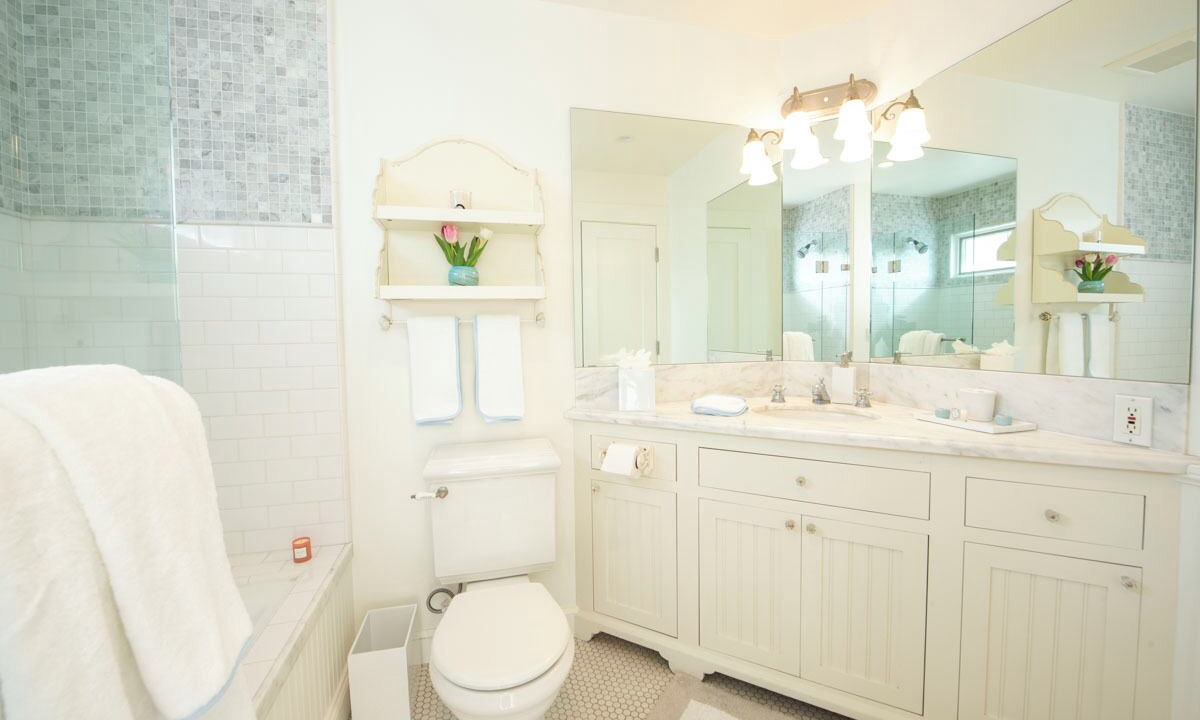 Photo of Bathroom in Coast Village