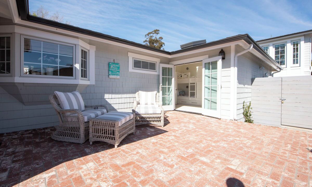 Photo of Patio Balcony in Coast Village