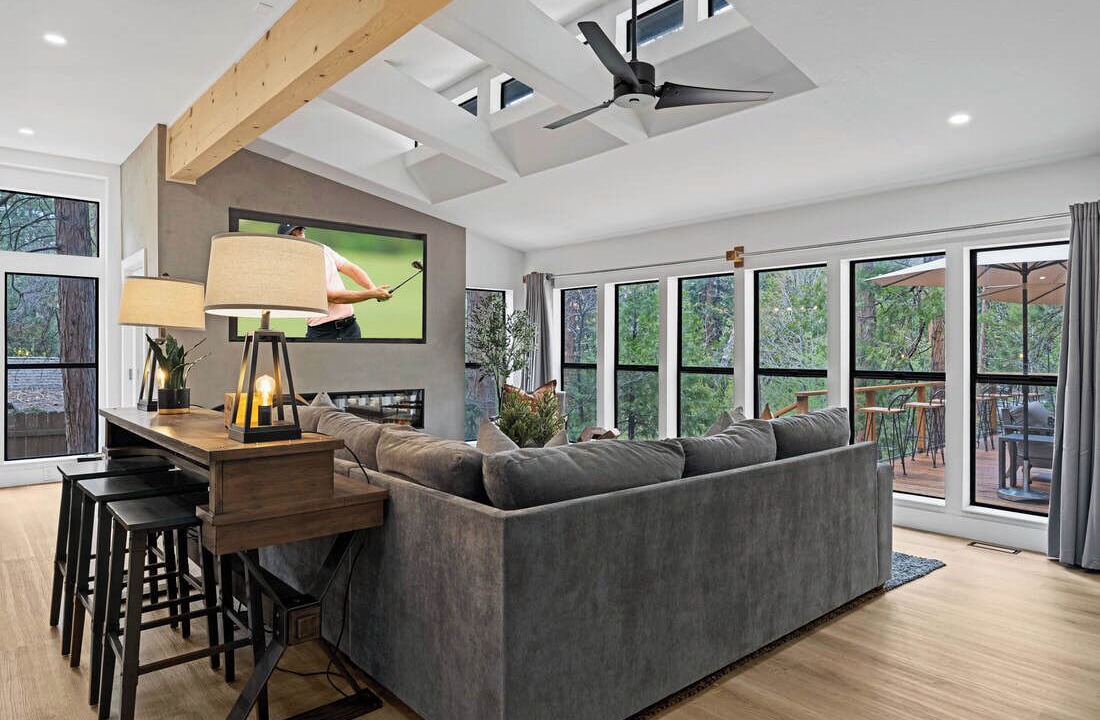 Photo of Livingroom in Idyllwild