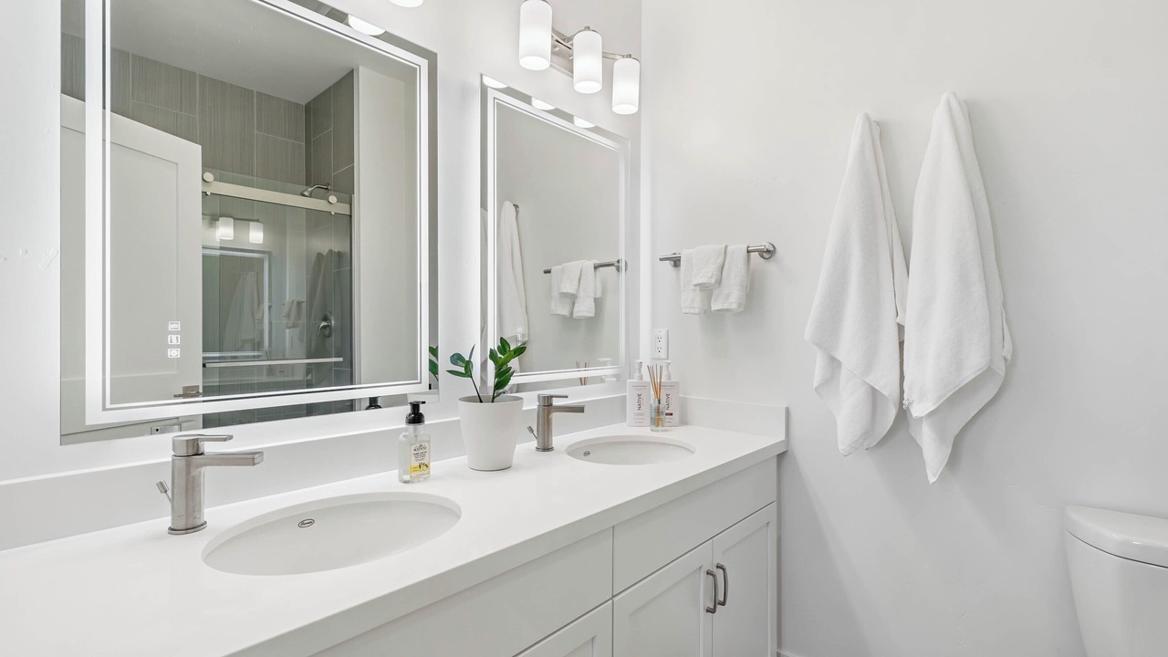 Photo of Bathroom in Los Alamos