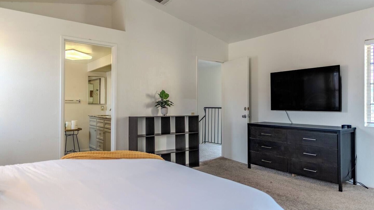 Photo of Bedroom in Redlands