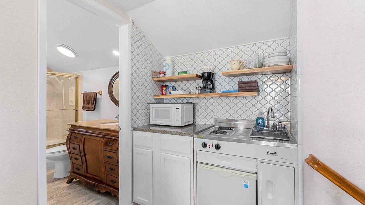 Photo of Kitchen in Corona