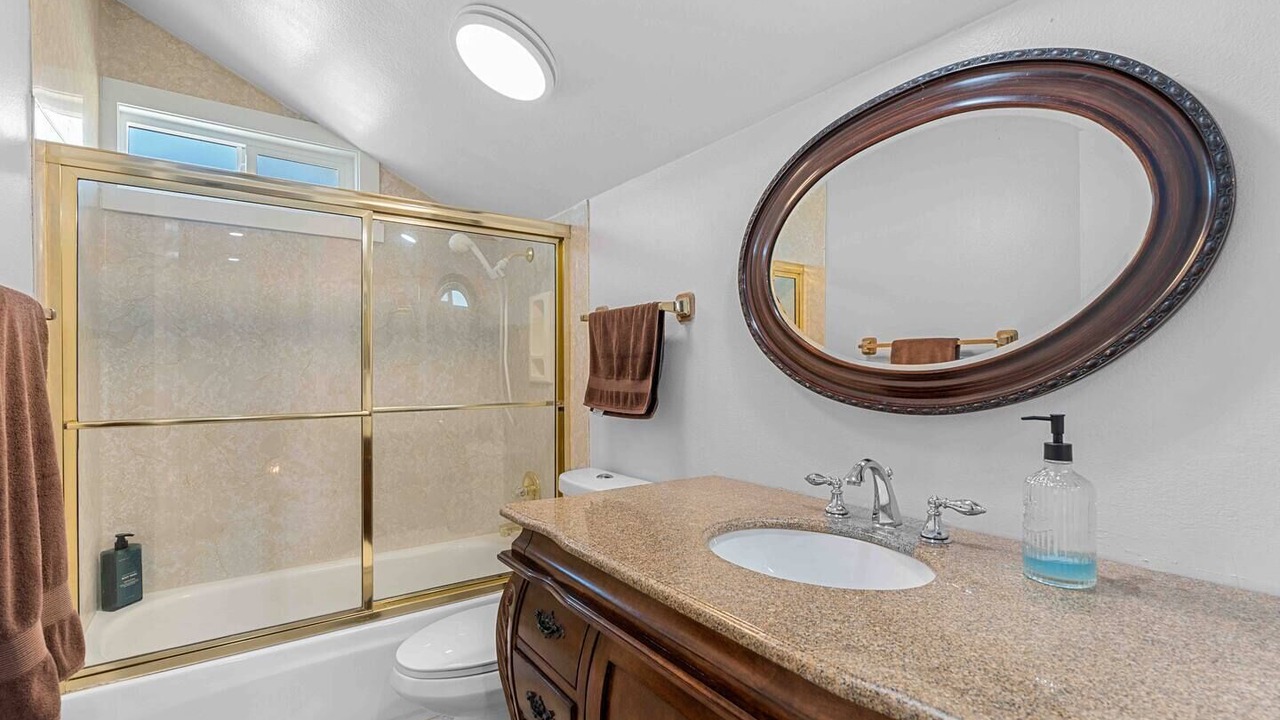 Photo of Bathroom in Corona