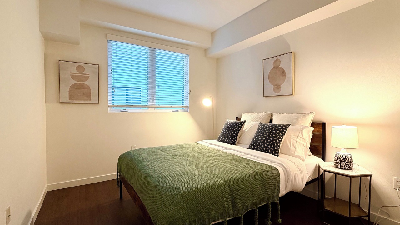 Photo of Bedroom in Wilshire