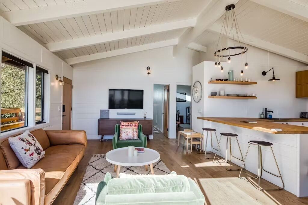Photo of Livingroom in Idyllwild