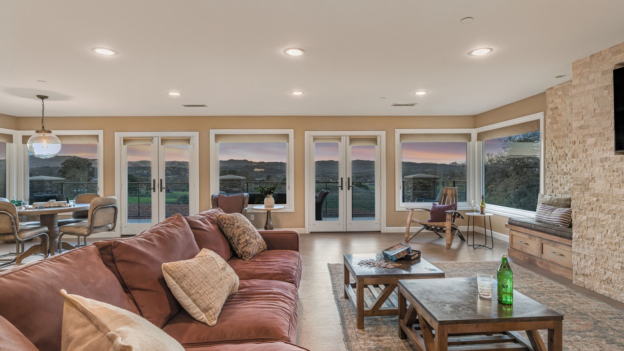 Photo of Livingroom in Atascadero