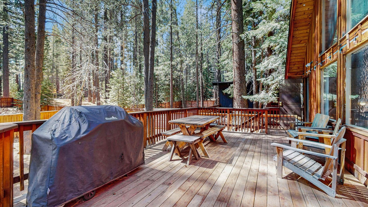 Photo of Outdoor in Pioneer Trail