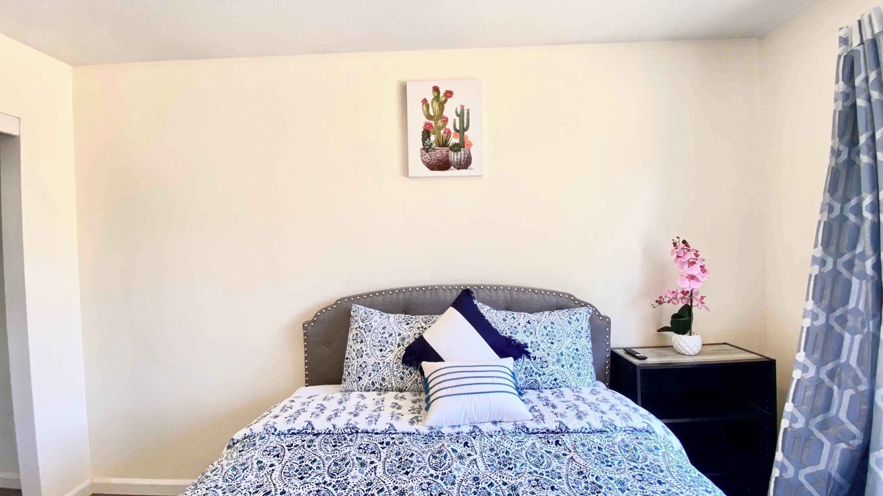 Photo of Bedroom in Walnut Valley