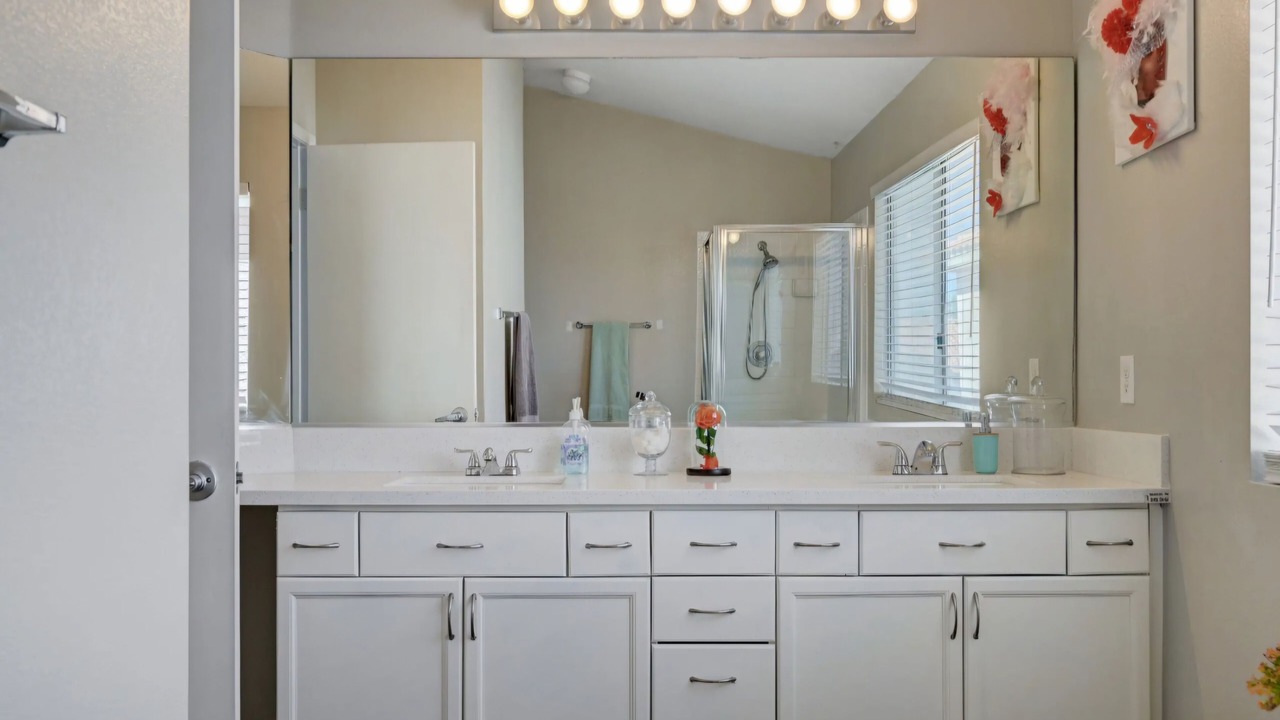 Photo of Bathroom in North Las Vegas