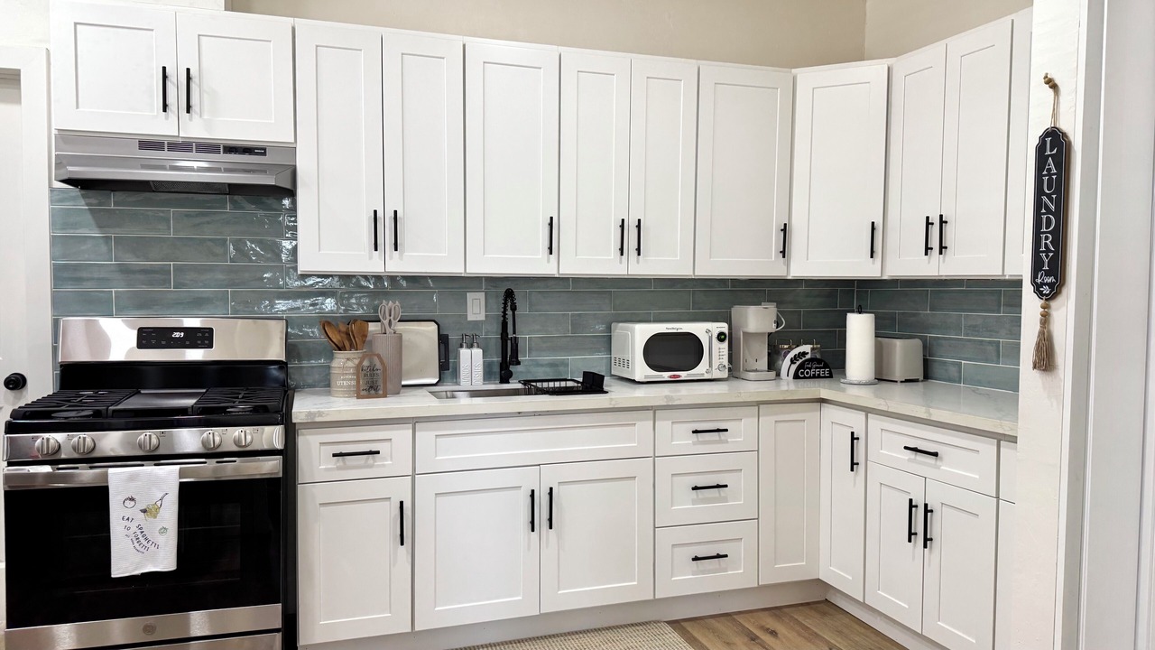 Photo of Kitchen in Hanford