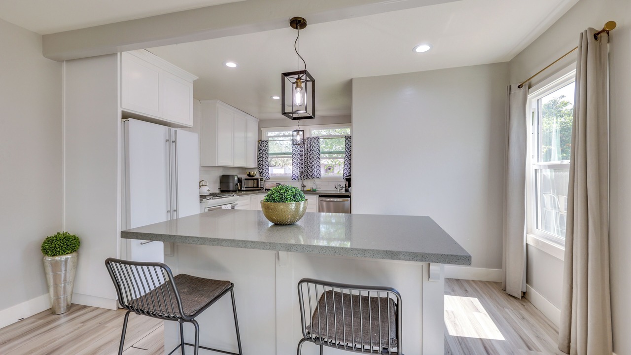 Photo of Kitchen in Hanford
