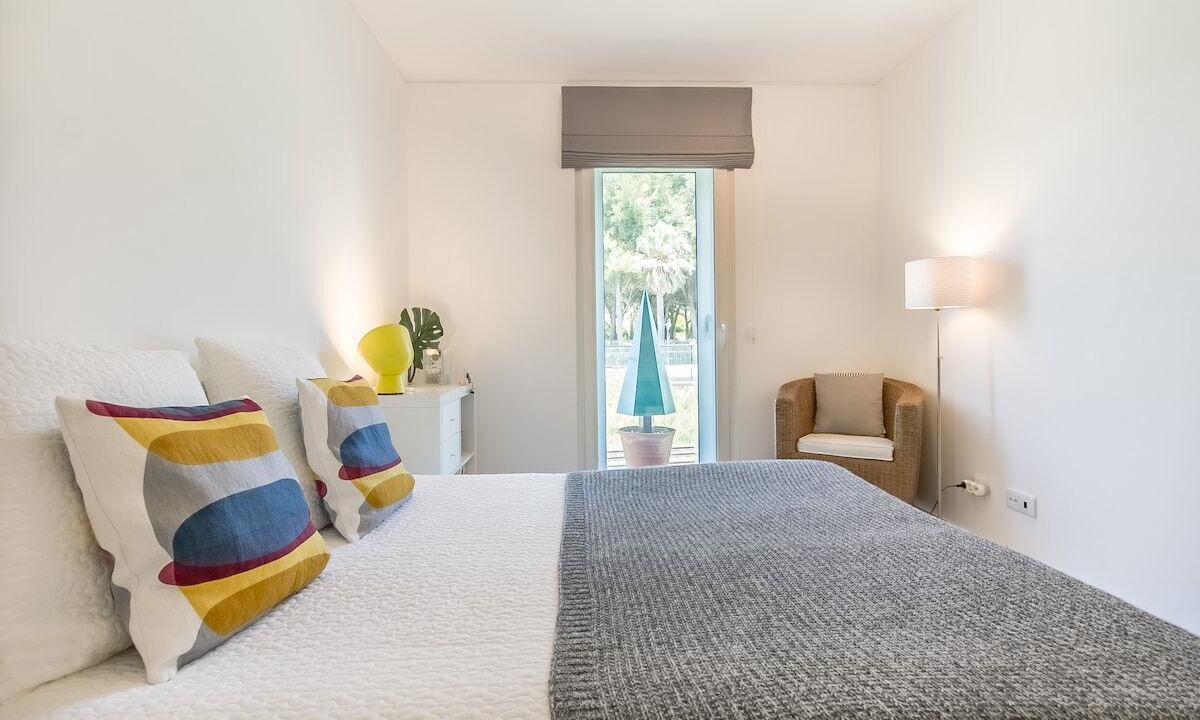 Photo of Bedroom in Oeiras