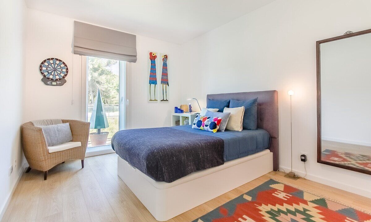 Photo of Bedroom in Oeiras