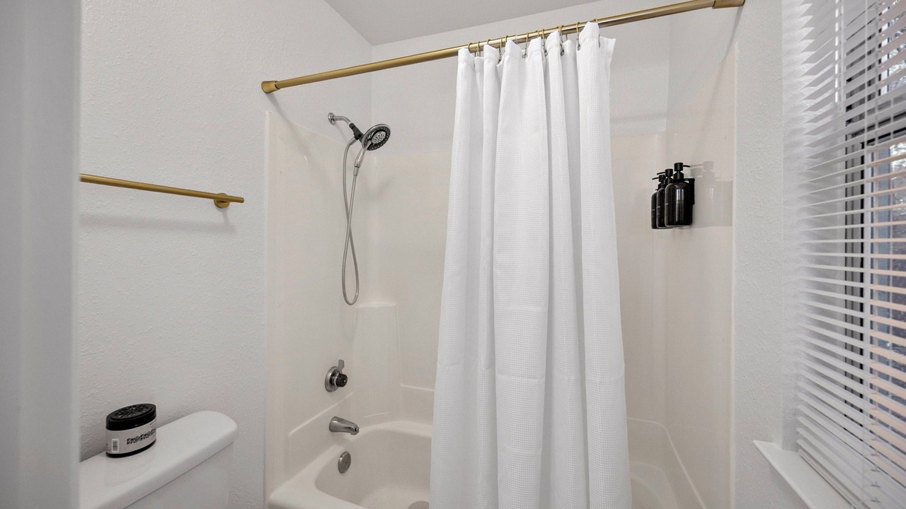 Photo of Bathroom in Glencoe