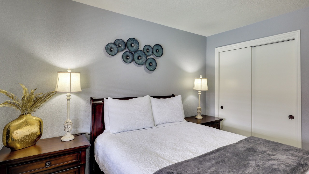 Photo of Bedroom in Sunrise Manor