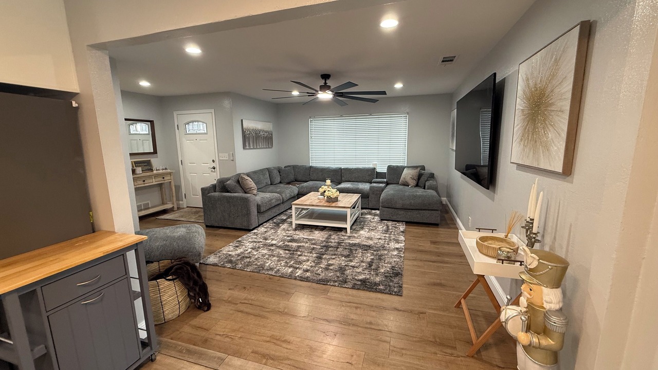 Photo of Livingroom in Fresno