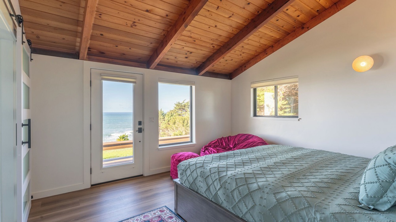 Photo of Others in Albion