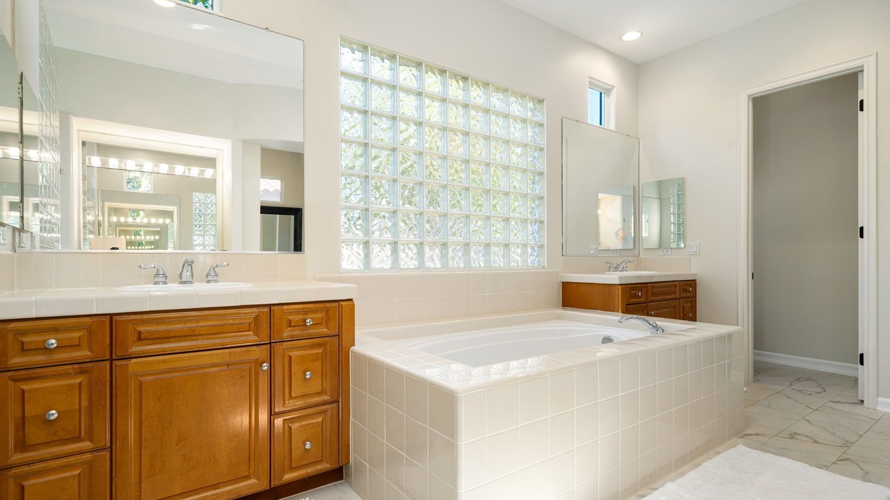 Photo of Bathroom in La Quinta