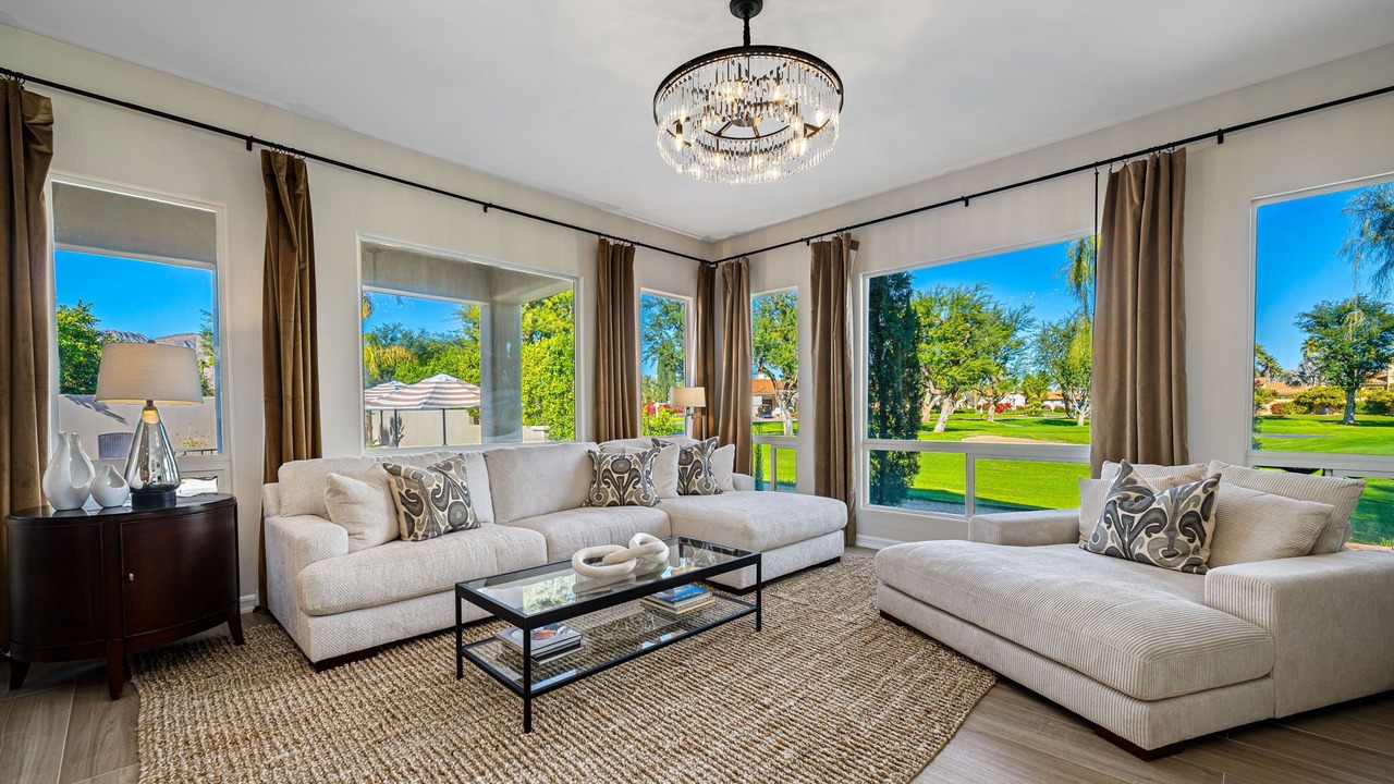 Photo of Livingroom in La Quinta
