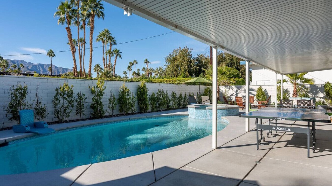 Photo of Outdoor in Sunmor