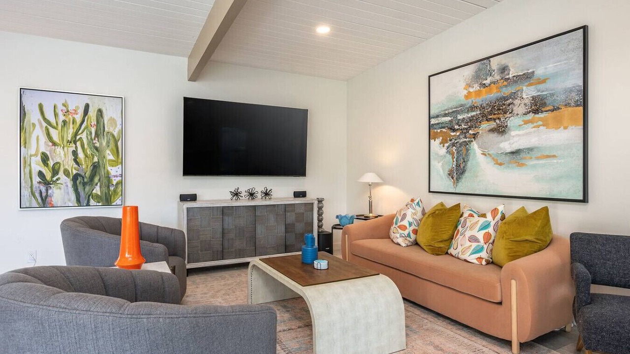 Photo of Livingroom in Sunmor