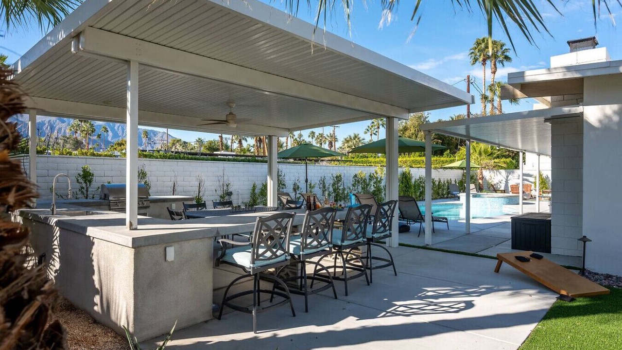 Photo of Outdoor in Sunmor