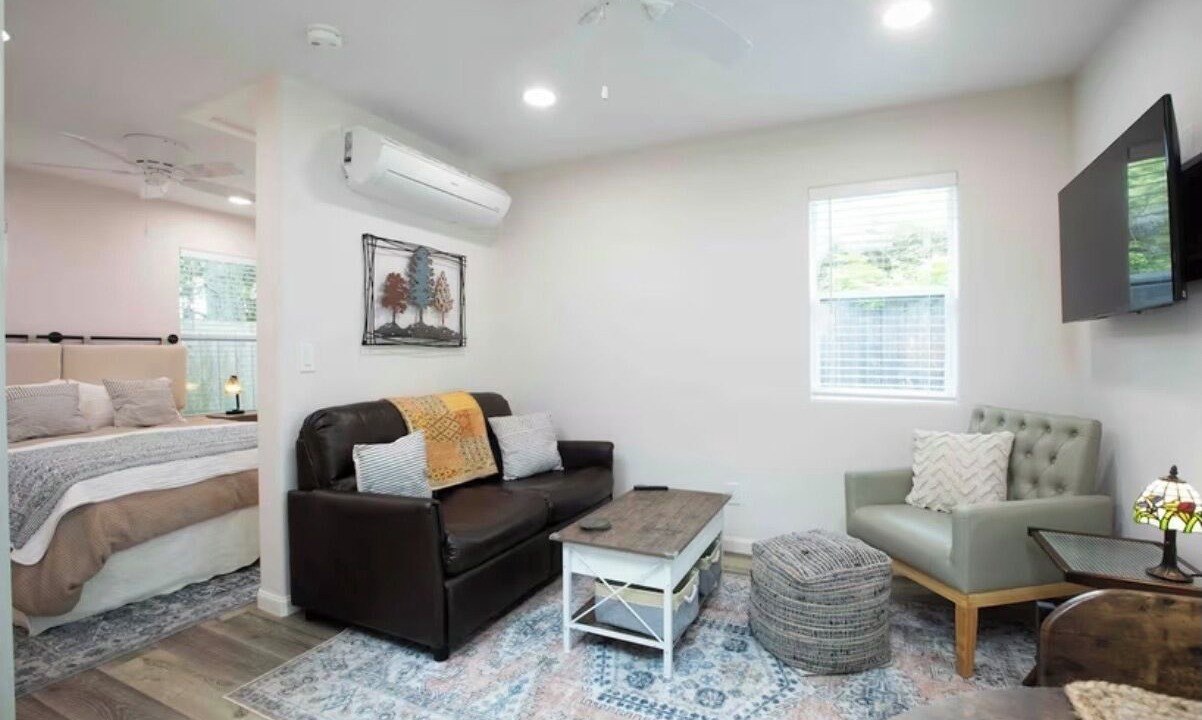 Photo of Livingroom in El Granada